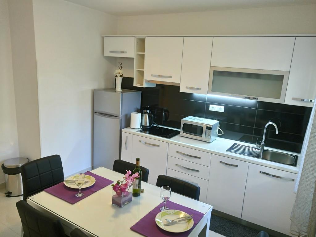 Petra Apartment Zara Esterno foto